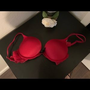 Victoria Secret Very Sexy Red Bra 32C